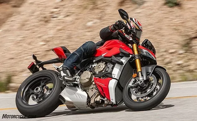 A First Look at Ducati’s 2024 High-Performance Machines