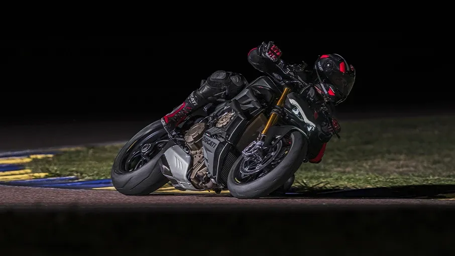 How Ducati’s Styling Evolved from the 916 Era to the Panigale Generation